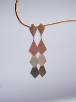 DEEBY EARRING