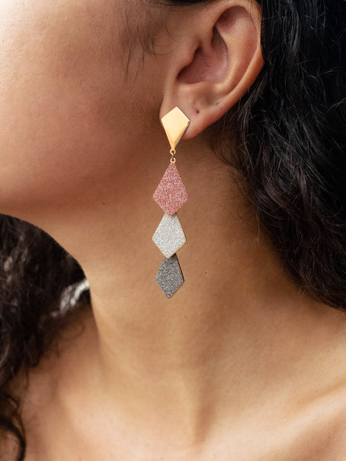 DEEBY EARRING